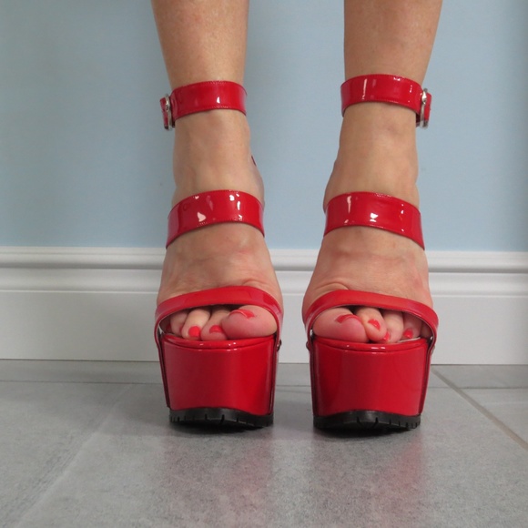 1969 All Leather Red Platform Ankle Strap Heels - Picture 2 of 8